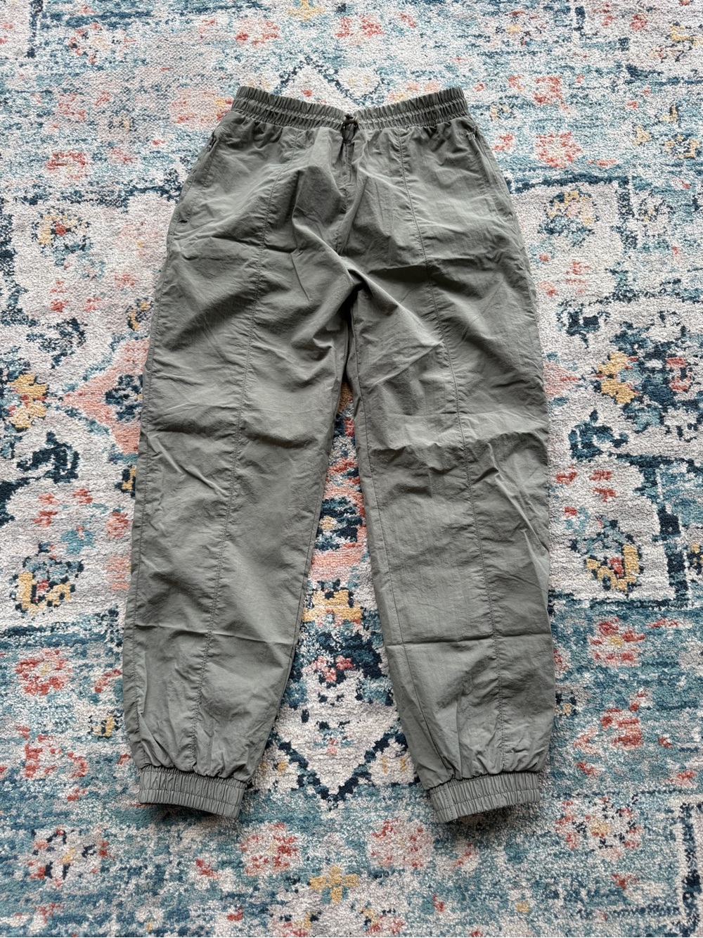 Wilo The Label Parachute Joggers
Size Medium - Picture 2 of 8